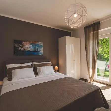 Hébergement de vacances Grace Jadranovo